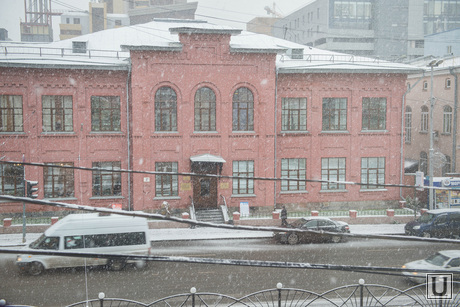 Снег. Екатеринбург, снегопад