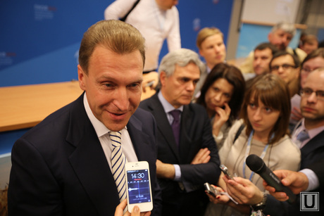 ПМЭФ-2014. Презентация российской экспозиции на EXPO-2015 в Милане. Санкт-Петербург, шувалов игорь, рагальини чезаре мария