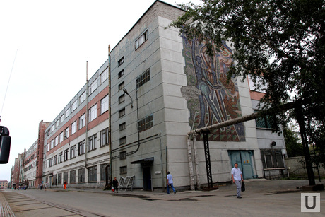 Курганский машиностроительный завод (КМЗ) , кмз, заводской корпус