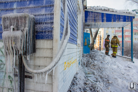 Пожар. Бывшая городская библиотека. Ханты-Мансийск.