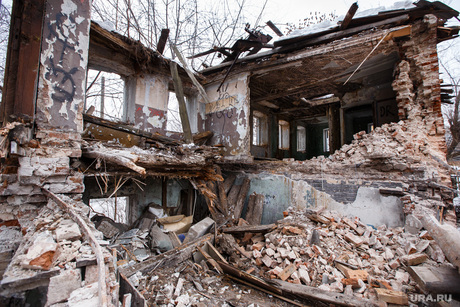 Разрушенный дом на Чапаева. Екатеринбург, разрушенное здание