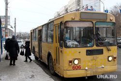 Пассажирский транспорт Курган, троллейбус, автобусная остановка