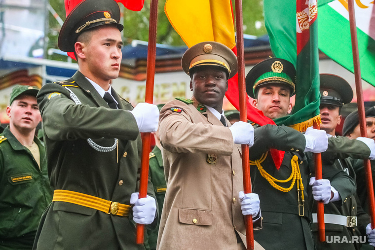 Парад Победы. Тюмень 