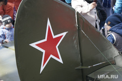 Парад Победы. Ханты-Мансийск, Нижневартовск, красная звезда