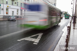 Выделенная полоса для автобусов. Тюмень, скорость, выделенная полоса, автобус, общественный транспорт