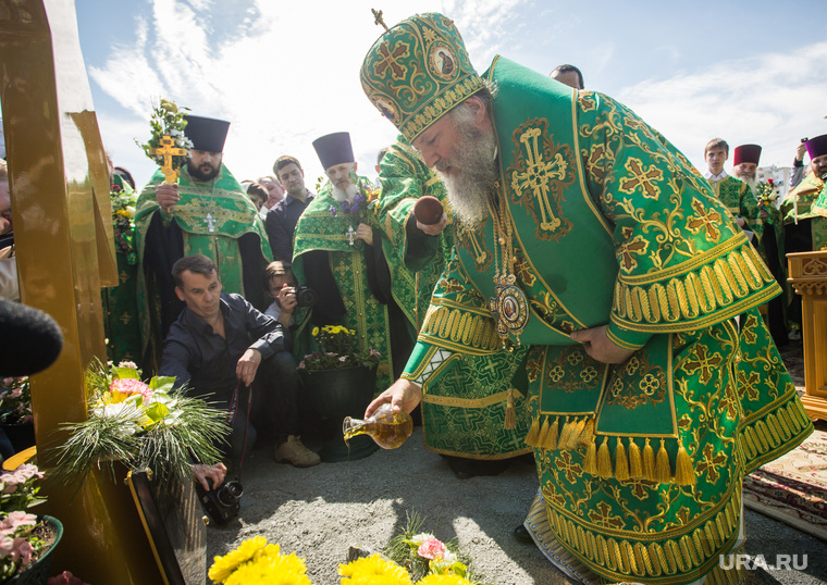 Закладка храма и Крестный ход. Сургут