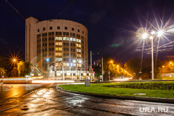 Ночь музеев 2015. Екатеринбург, фонари, гостиница исеть, город екатеринбург, ночные огни, вечер