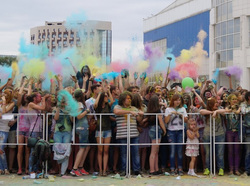 Фестиваля красок «Холи» в Белгороде