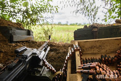 Окопы подразделения "Пятнашка" на передовой. Марьинка, оружие, война, пулеметная точка