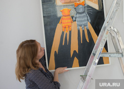 Подготовка выставки работ Васи Ложкина в Галерее современного искусства. Екатеринбург, вася ложкин, хотинова екатерина