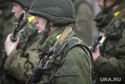 Репетиция парада Победы. Екатеринбург, военные, солдат