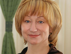 Руководитель службы по контролю и надзору в сфере образования ХМАО Наталья Стребкова