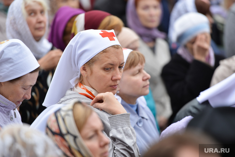 Молебен за трезвость. Челябинск., сестра милосердия
