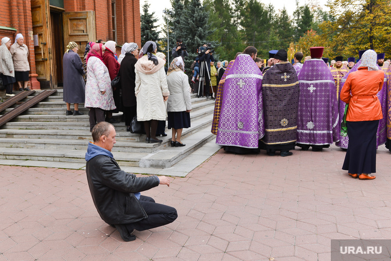 Молебен за трезвость. Челябинск., молебен, пьяный, брейкданс, трезвость