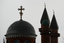 Клипарт. Москва, крест, мечеть, ислам, религия, межконфессиональные отношения, православие