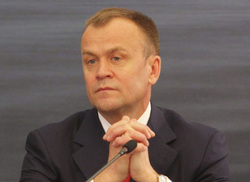 Промежуточные итоги: Ерощенко отстал от Левченко