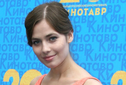 Актриса Юлия Снигирь, ради которой Цыганов бросил жену и детей, тоже беременна