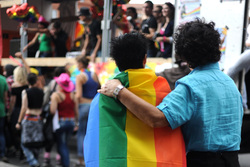 Смертников искали? Организатор терактов в Париже ходил в гей-клубы