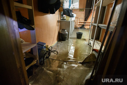 Театр "Волхонка". Последствия затопления по причине опрессовки. Екатеринбург, затопление, лужи в доме, потоп
