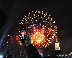 Концерт и салют на Красной площади. Москва, праздник, салют