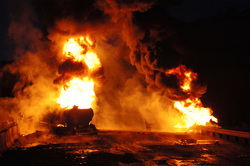В Пуровском районе из-за аварии разлилось и горело 3,5 тонны нефти