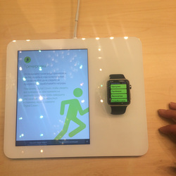 Начало продаж Apple Watch в ЦУМе. Москва
