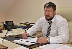 Владислав Нусинов подал в отставку