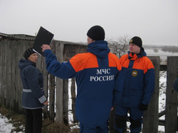 Местное население предупреждают об опасности