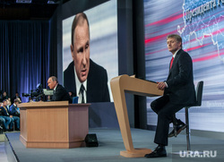 Пресс-конференция Путина В.В. Москва., песков дмитрий, путин на экране