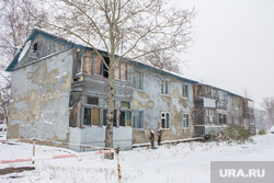 Деревяшки. Нижневартовск, барак, деревяшк, развалюха