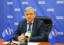 Секретарь пермского регионального отделения Николай Дёмкин сообщил, что ему известны факты подкупа избирателей участниками предварительного голосования