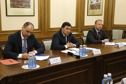 Слева направо: Денис Паслер, Евгений Куйвашев и Виктор Шептий
