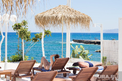 Греция. Крит., море, зонт, курорт, греция, лежак, отдых
