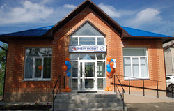 Жители поселка Мишкино  в Курганской области оплачивают электроэнергию в новом офисе ЭК «Восток»
