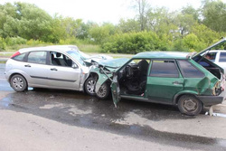 Семь человек пострадали в аварии в Челябинске