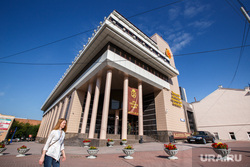 «Советуем студентам сбегать от армии». Крупный вуз в центре Екатеринбурга лишился аккредитации