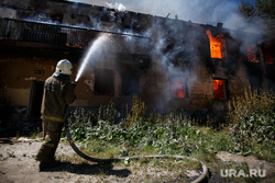 Пожар на Белинского, 163а. Екатеринбург, пожар, огонь, тушение пожара