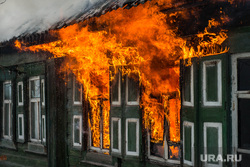 Пожар в Первоуральске, пожар, огонь