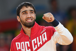Хасан Халмурзаев принес России третье олимпийское золото в Рио