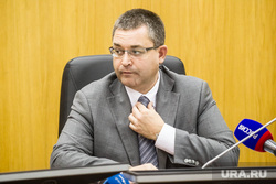 Председатель избирательной комиссии Тюменской области Игорь Халин. Тюмень, халин игорь, галстук