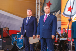 Станислав Мошаров и Франц Клинцевич открыли первый в стране фестиваль «Гвардия России — против террора»