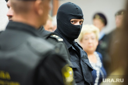 Суд по делу юриста-блогера Василия Федоровича.
Екатеринбург, маски-шоу, полиция, омон