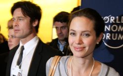 Развод Брэда Питта и Анджелины Джоли актриса Дженнифер Энистон назвала "кармой"