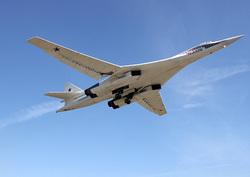 Два Ту-160 напугали пилота исландского самолета