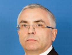 Виктор Пичугов продает акции Промсвязьбанка
