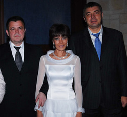 Миронов (справа) был даже свидетелем на свадьбе Кретова