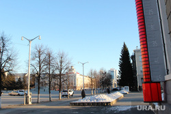 Мороз Курган, термометр, холод на улице, мороз