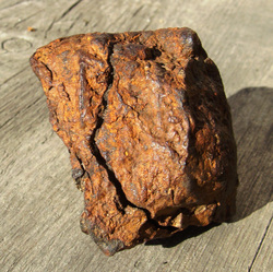 Метеорит Яраткулова, вес — 199 гр