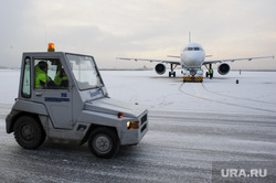 Екатеринбургский аэропорт возобновил работу после авиапроисшествия