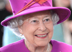 Королева Елизавета II едва не погибла из-за бдительности охраны Букингемского дворца